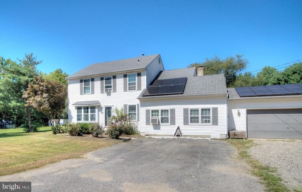 Currently Displayed Property Photo