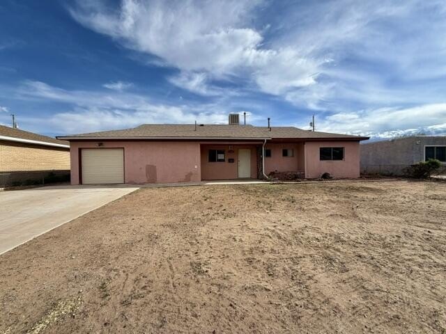 Currently Displayed Property Photo
