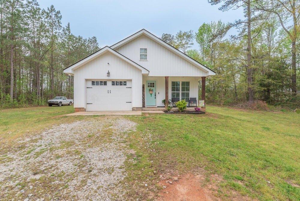 Currently Displayed Property Photo