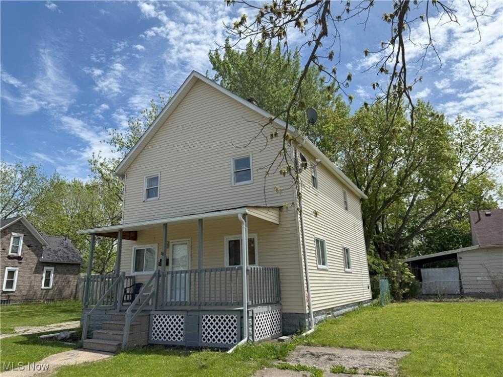 Currently Displayed Property Photo