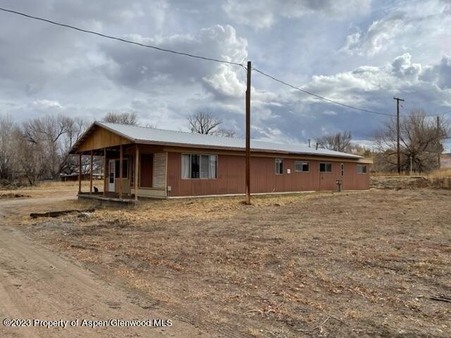 Currently Displayed Property Photo