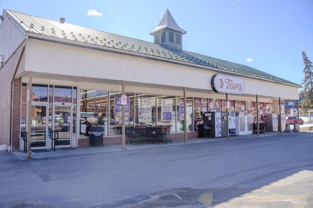 Currently Displayed Property Photo
