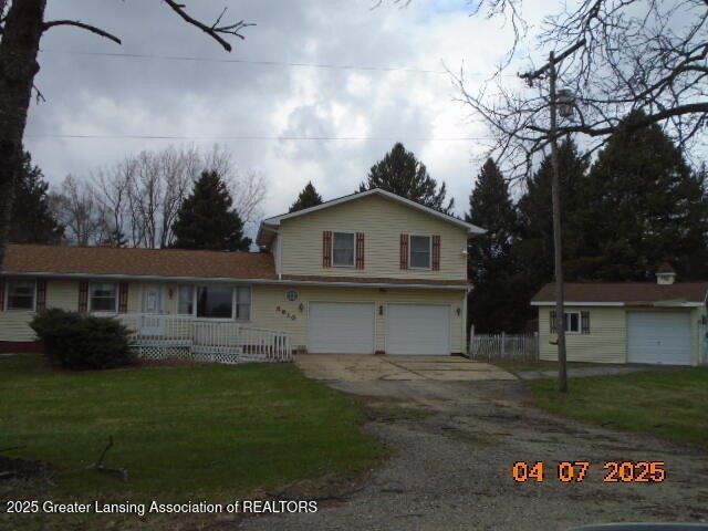 Currently Displayed Property Photo