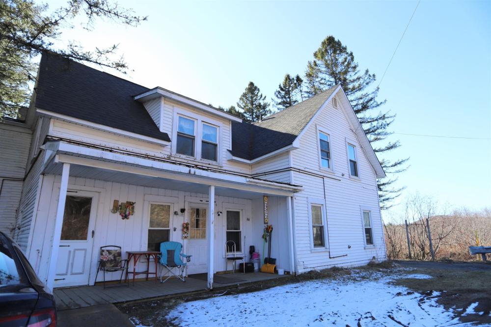 Currently Displayed Property Photo