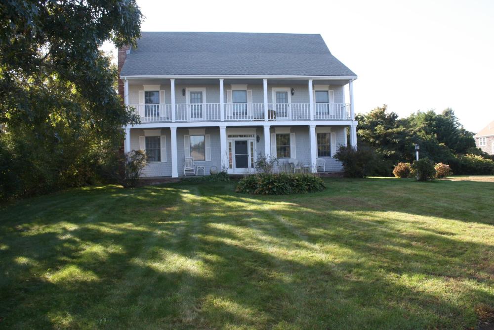 Currently Displayed Property Photo