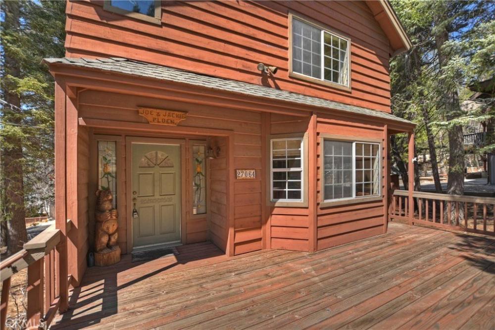 Currently Displayed Property Photo