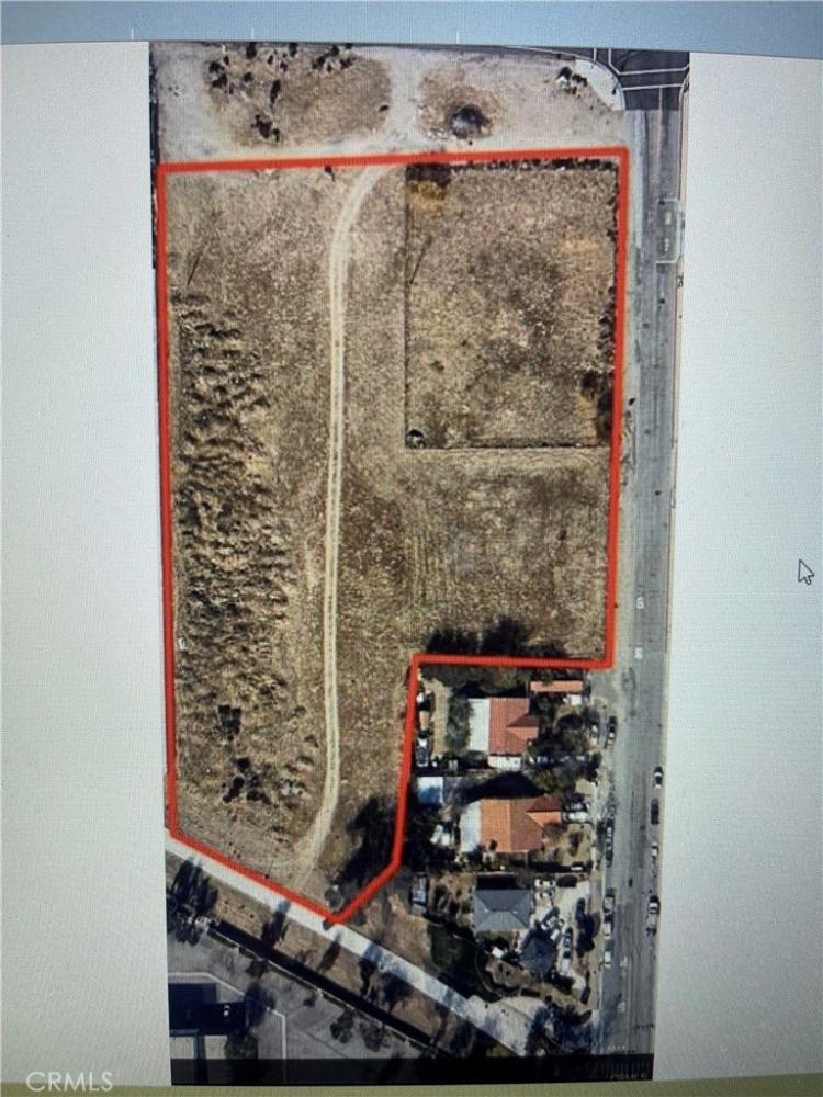 Currently Displayed Property Photo