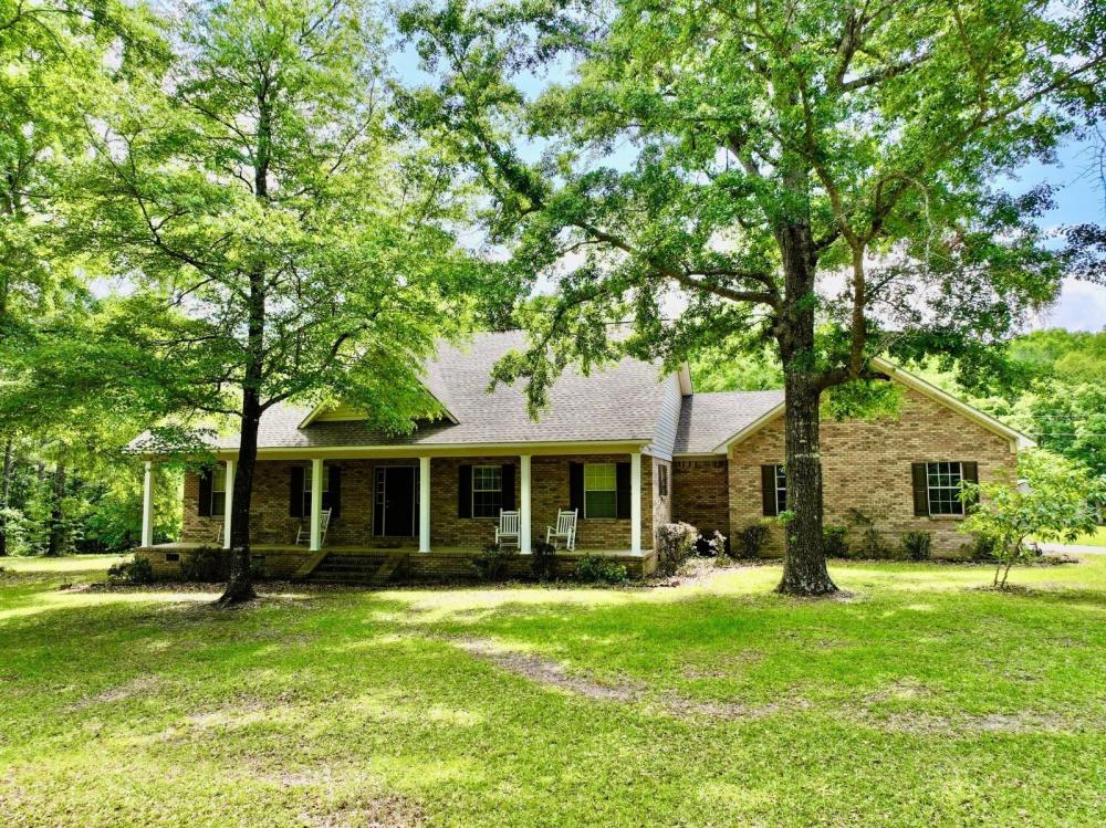Currently Displayed Property Photo