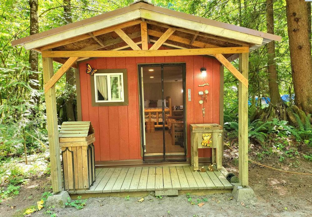 Currently Displayed Property Photo