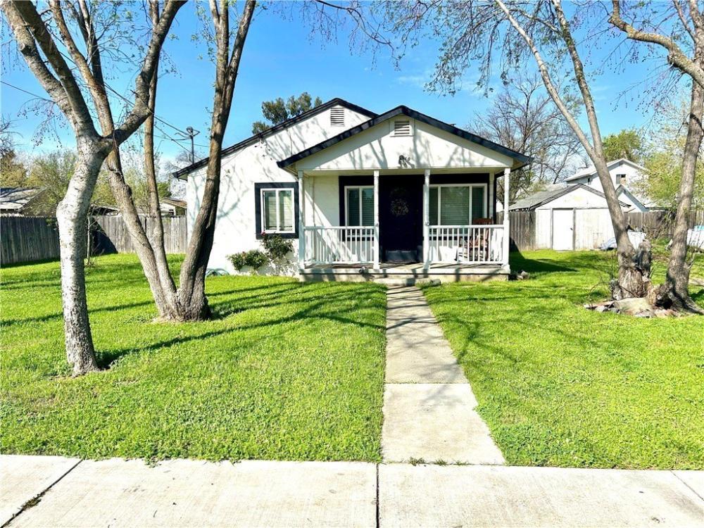 Currently Displayed Property Photo