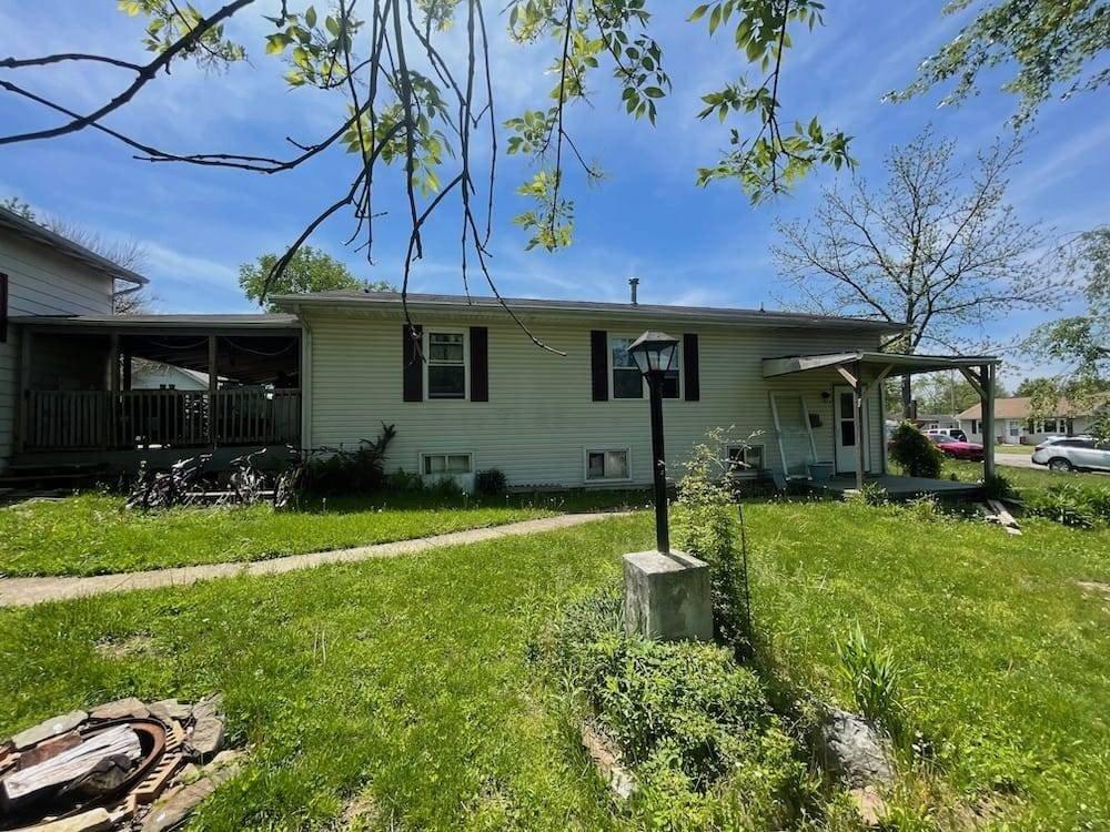 Currently Displayed Property Photo