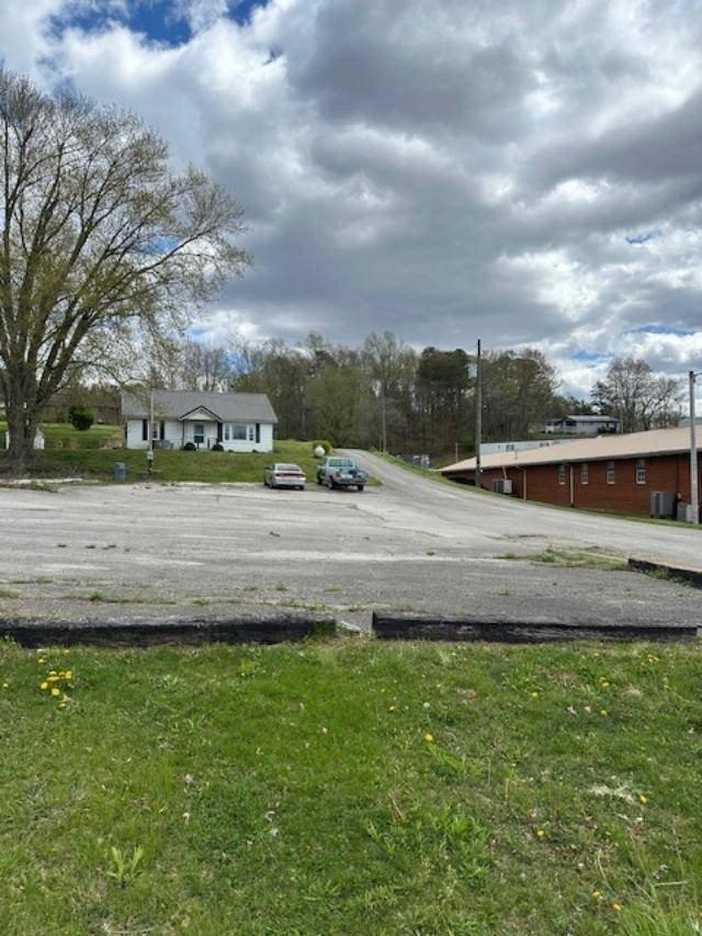 Currently Displayed Property Photo