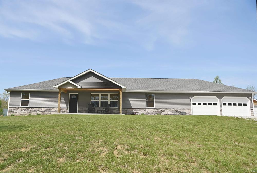 Currently Displayed Property Photo