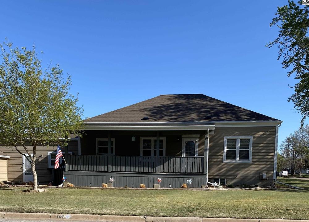 Currently Displayed Property Photo