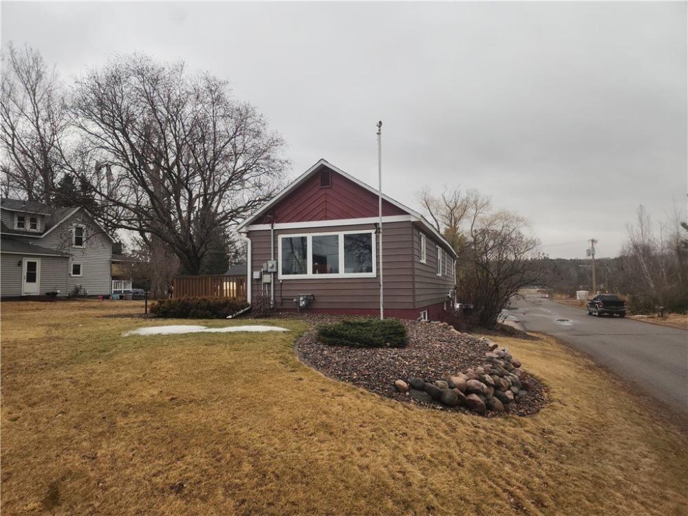 Currently Displayed Property Photo