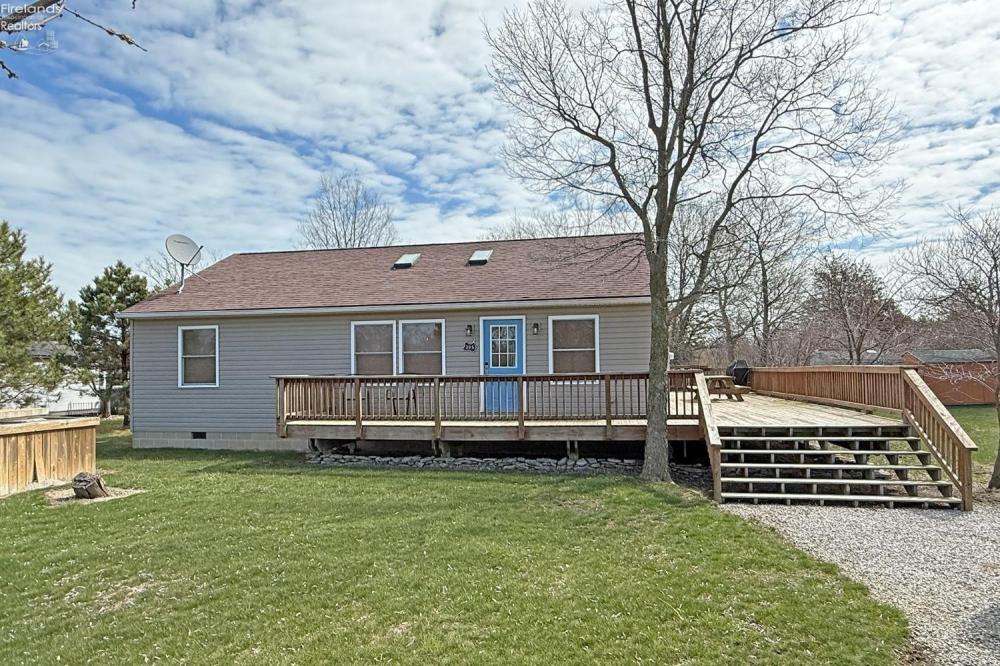 Currently Displayed Property Photo
