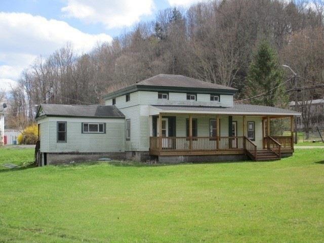 Currently Displayed Property Photo