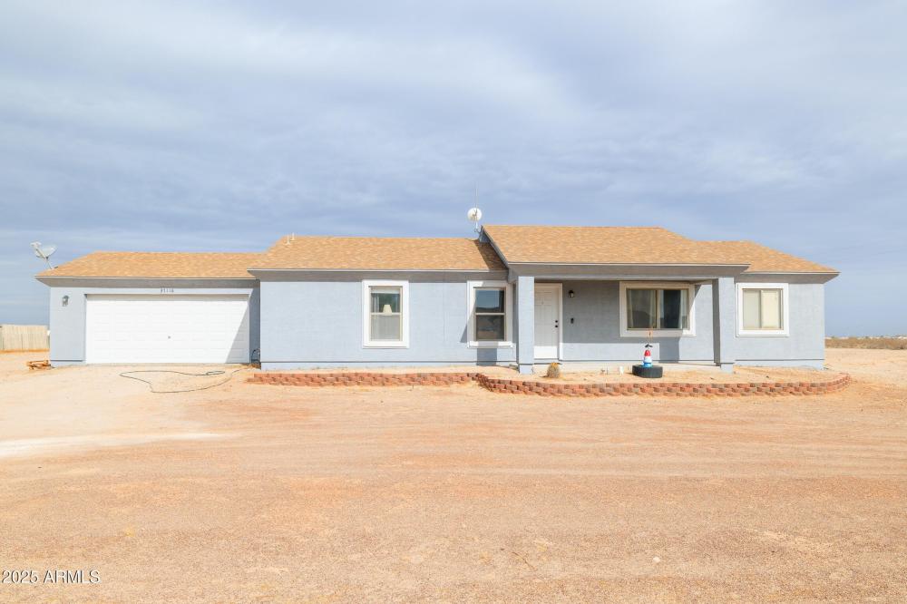 Currently Displayed Property Photo