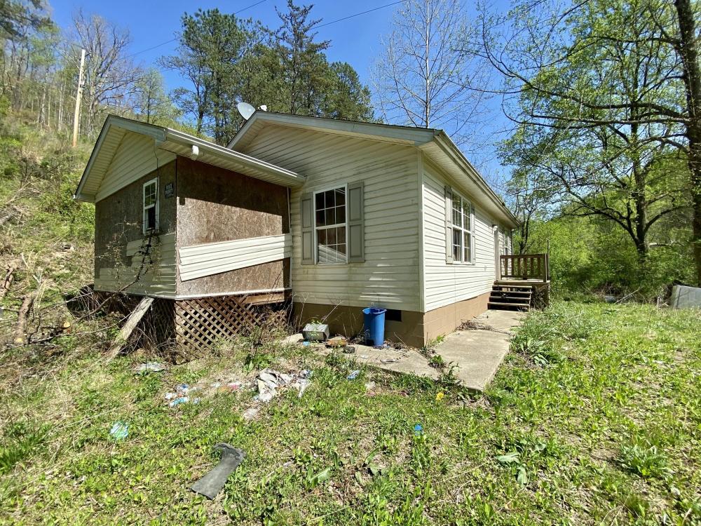 Currently Displayed Property Photo