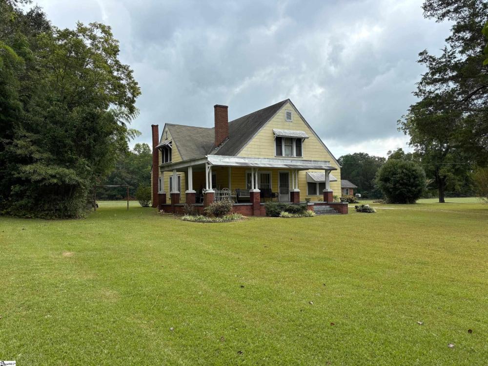 Currently Displayed Property Photo
