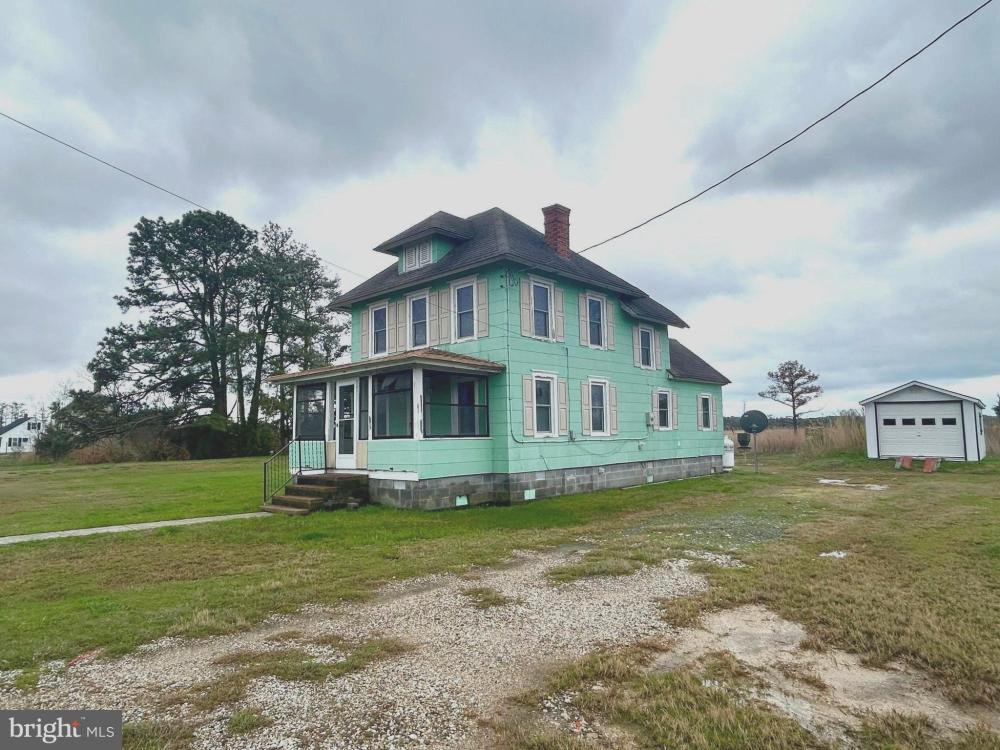 Currently Displayed Property Photo