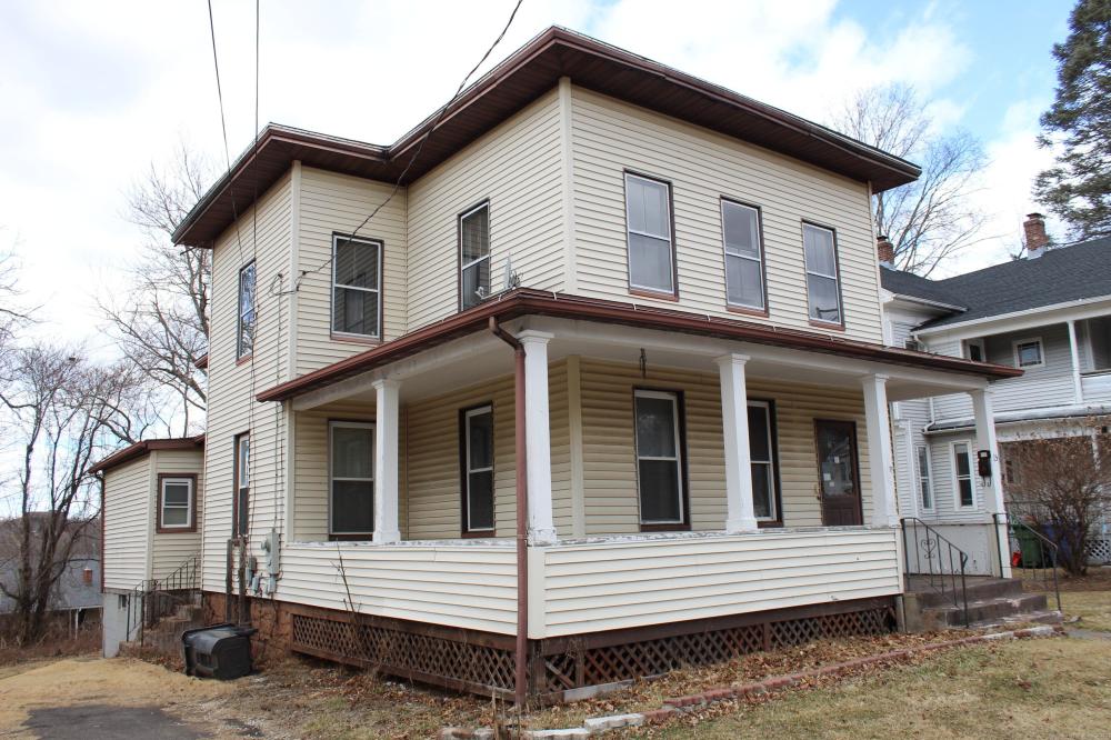 Currently Displayed Property Photo