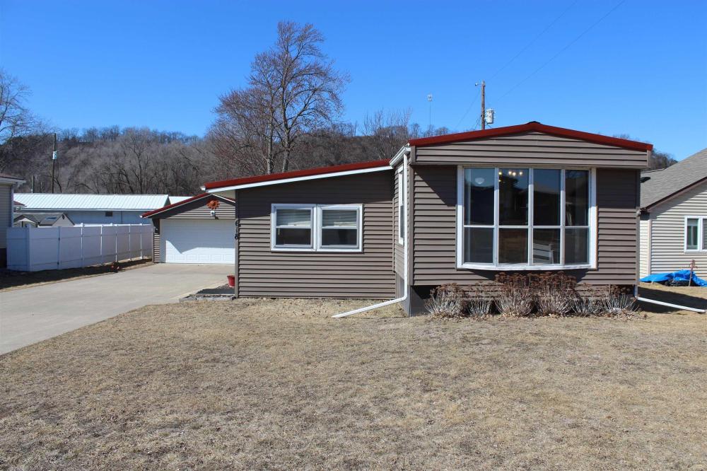 Currently Displayed Property Photo