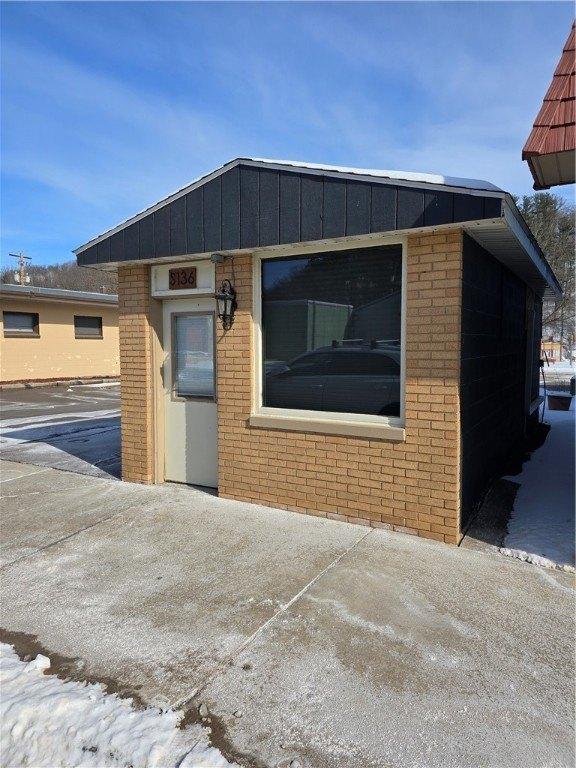 Currently Displayed Property Photo