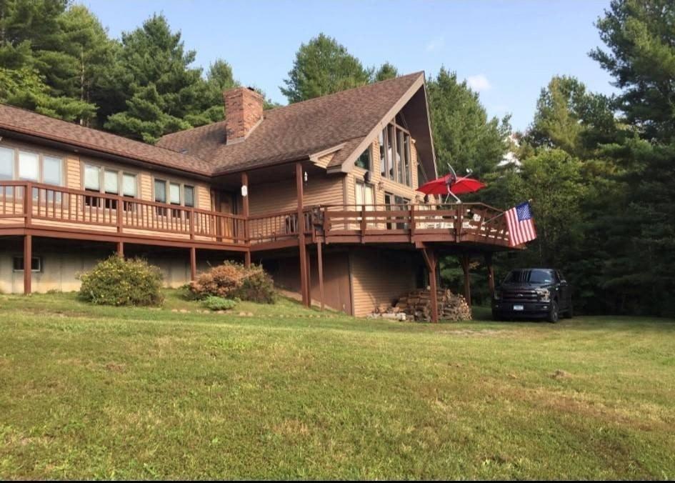 Currently Displayed Property Photo