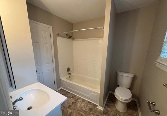 Currently Displayed Property Photo