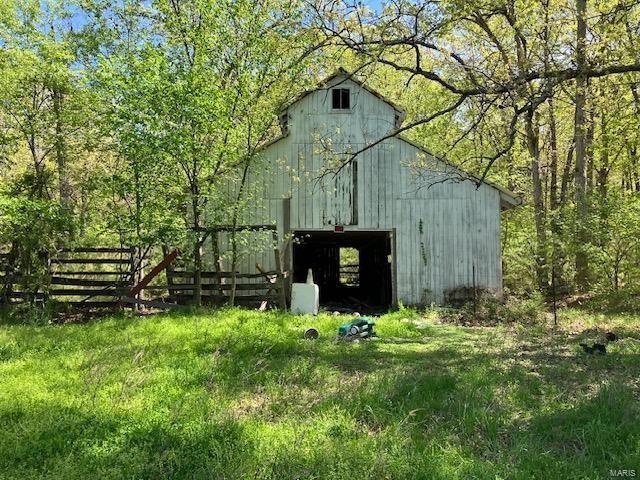 Currently Displayed Property Photo