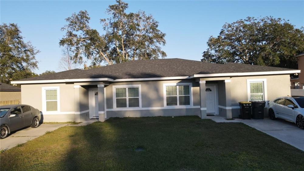 Currently Displayed Property Photo