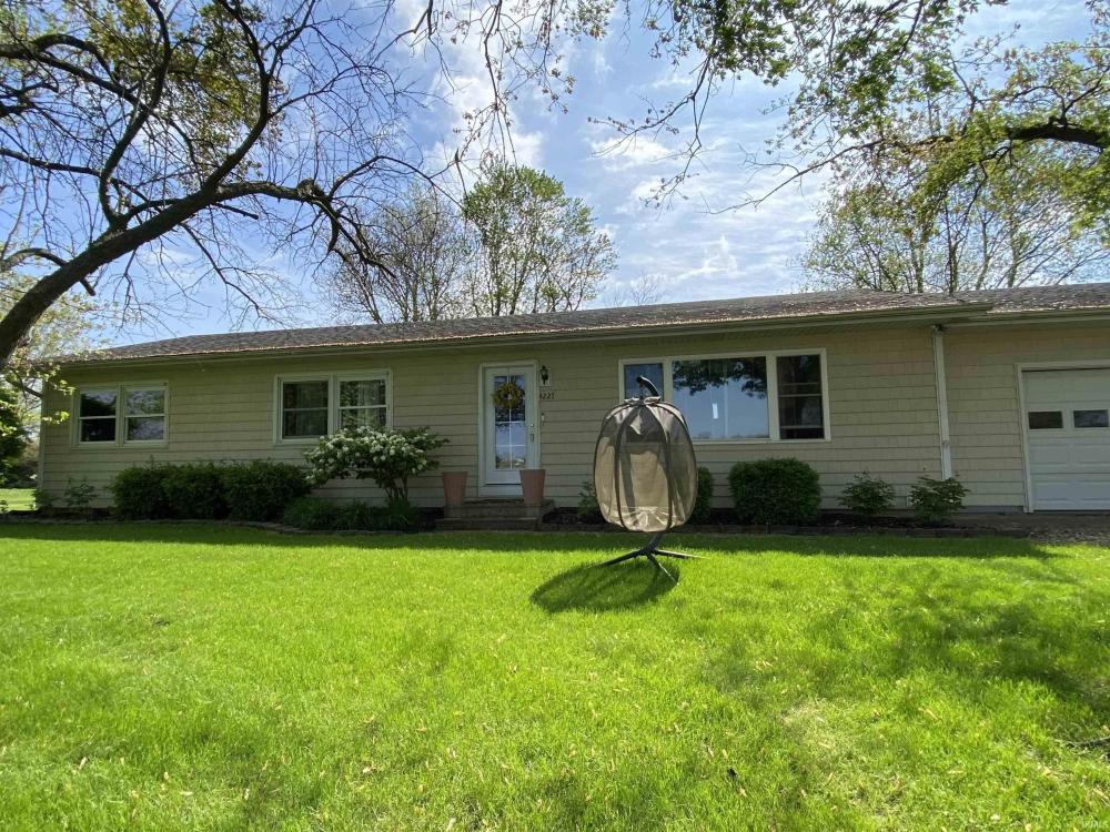 Currently Displayed Property Photo