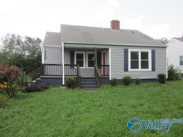 Currently Displayed Property Photo