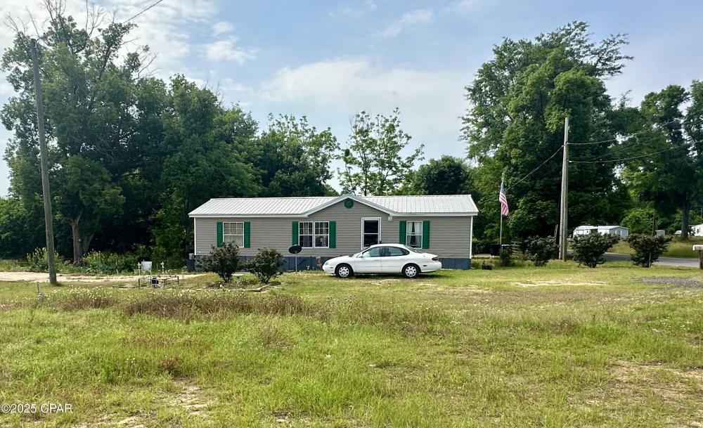 Currently Displayed Property Photo