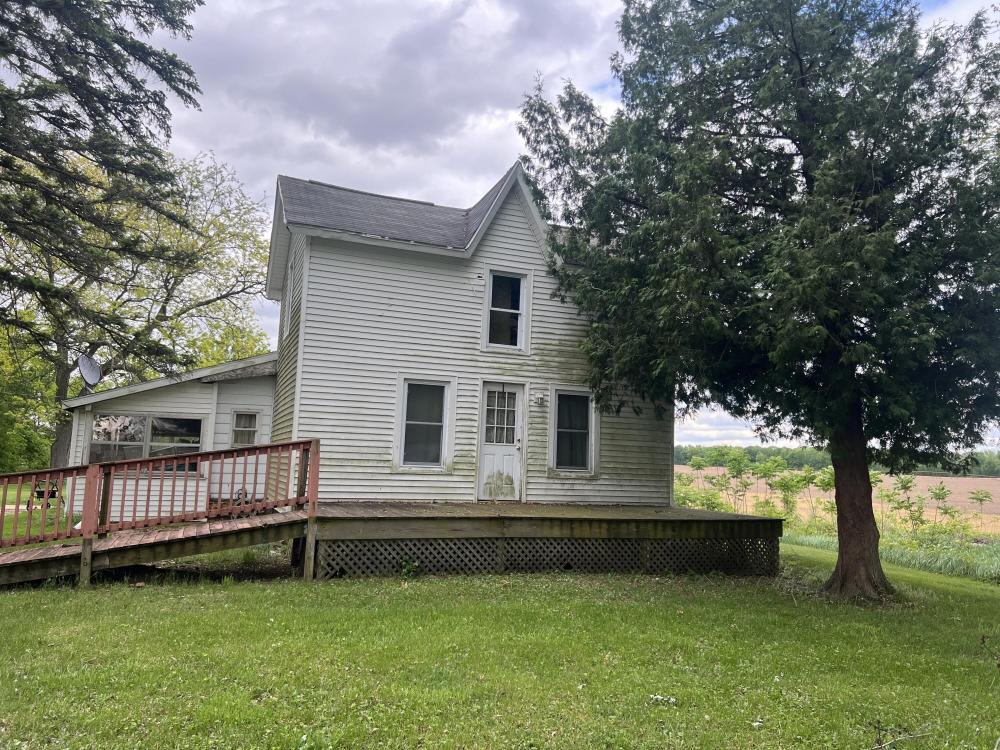 Currently Displayed Property Photo