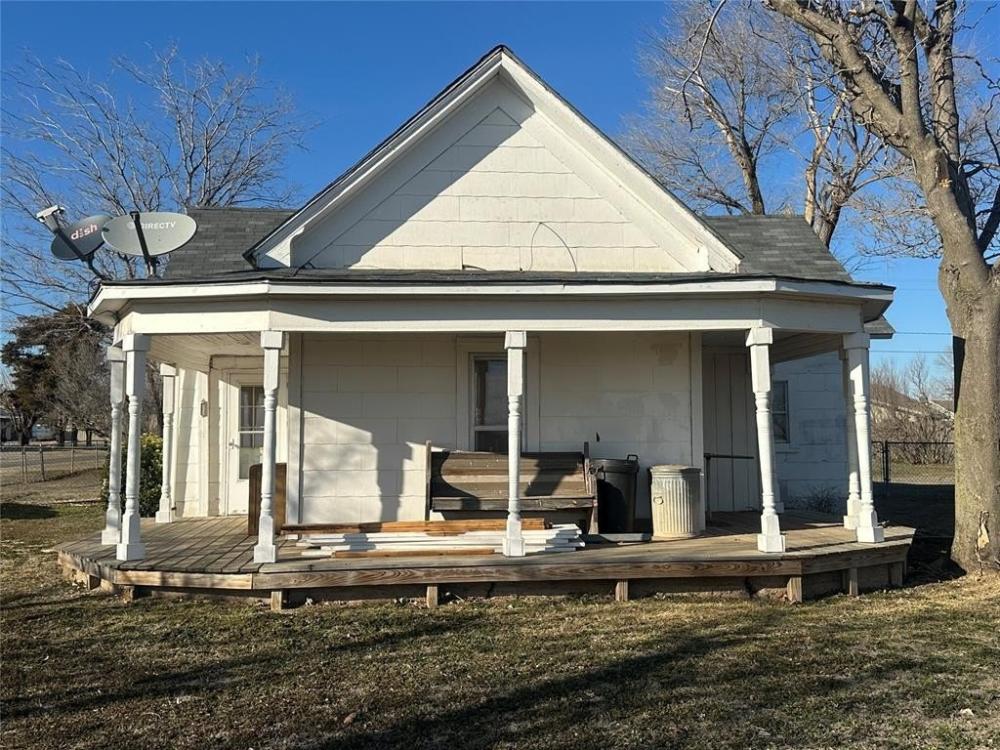 Currently Displayed Property Photo
