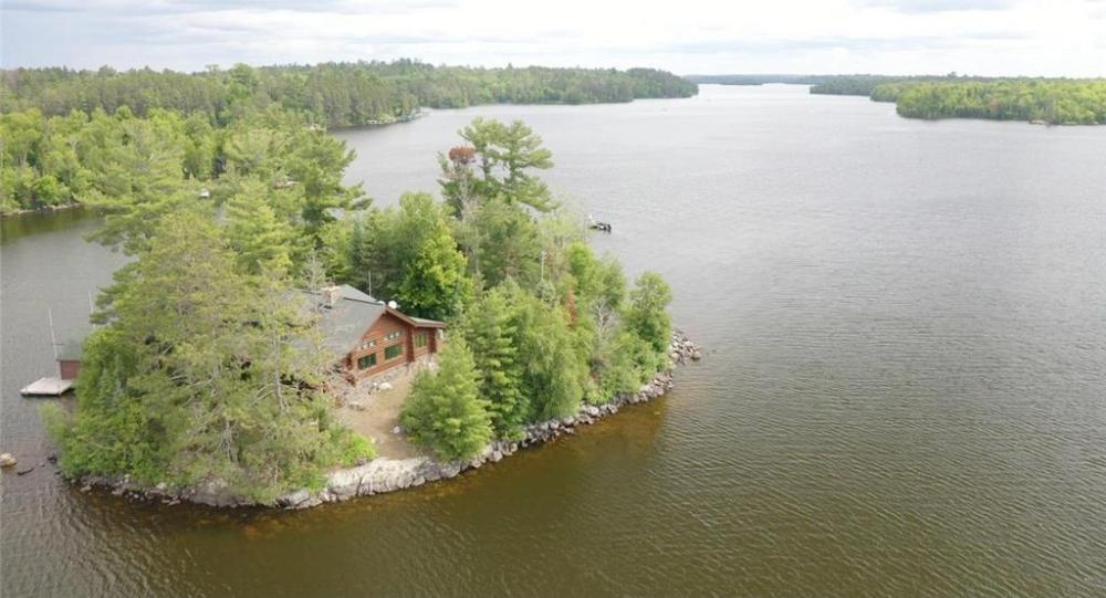 Currently Displayed Property Photo
