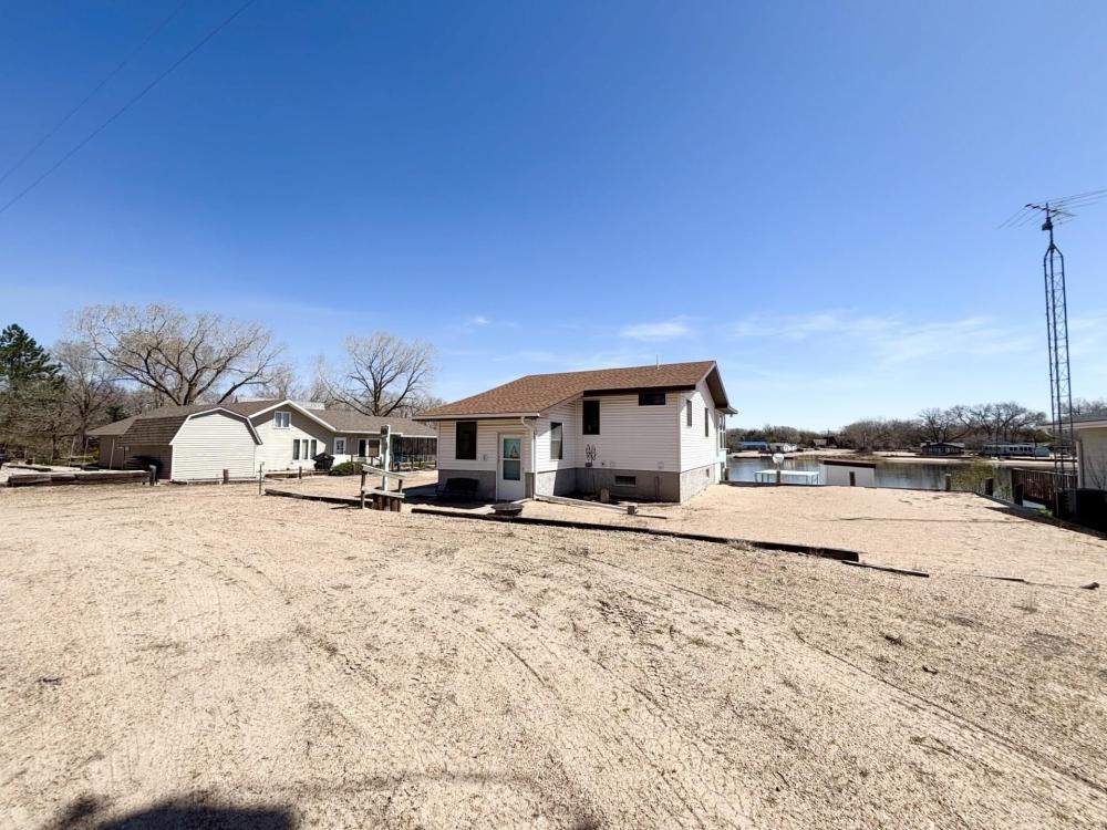 Currently Displayed Property Photo