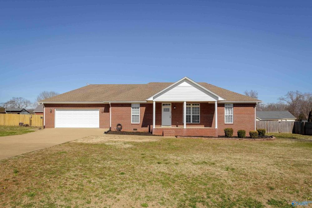 Currently Displayed Property Photo