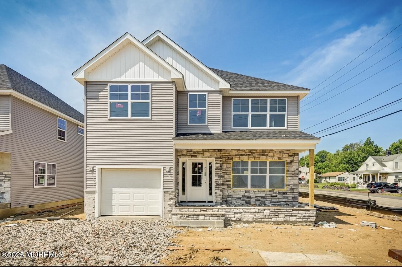 Currently Displayed Property Photo