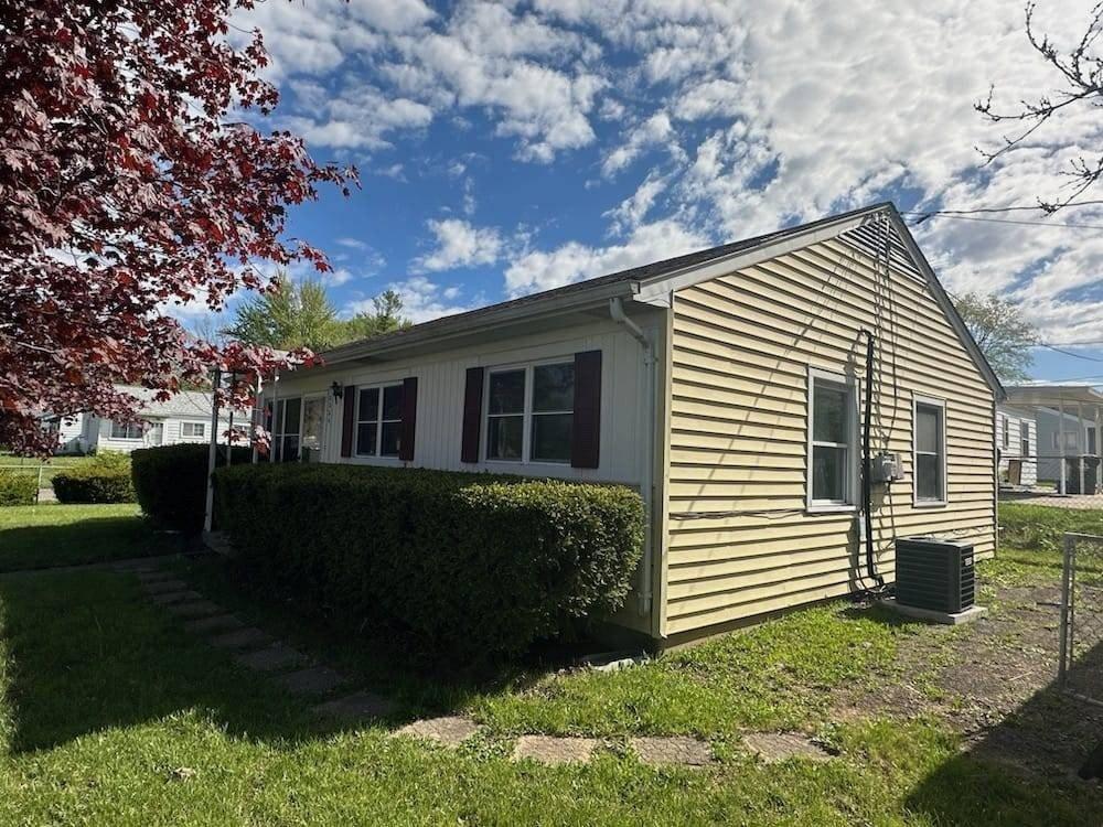 Currently Displayed Property Photo