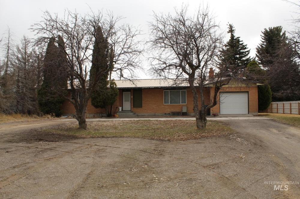 Currently Displayed Property Photo