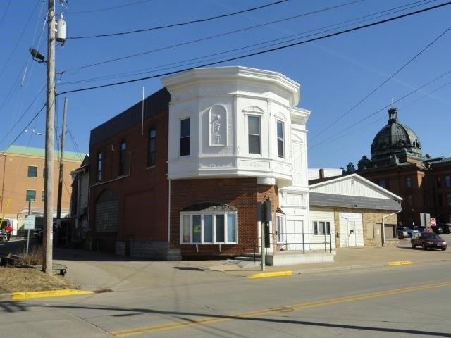 Currently Displayed Property Photo