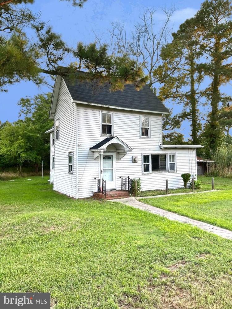 Currently Displayed Property Photo