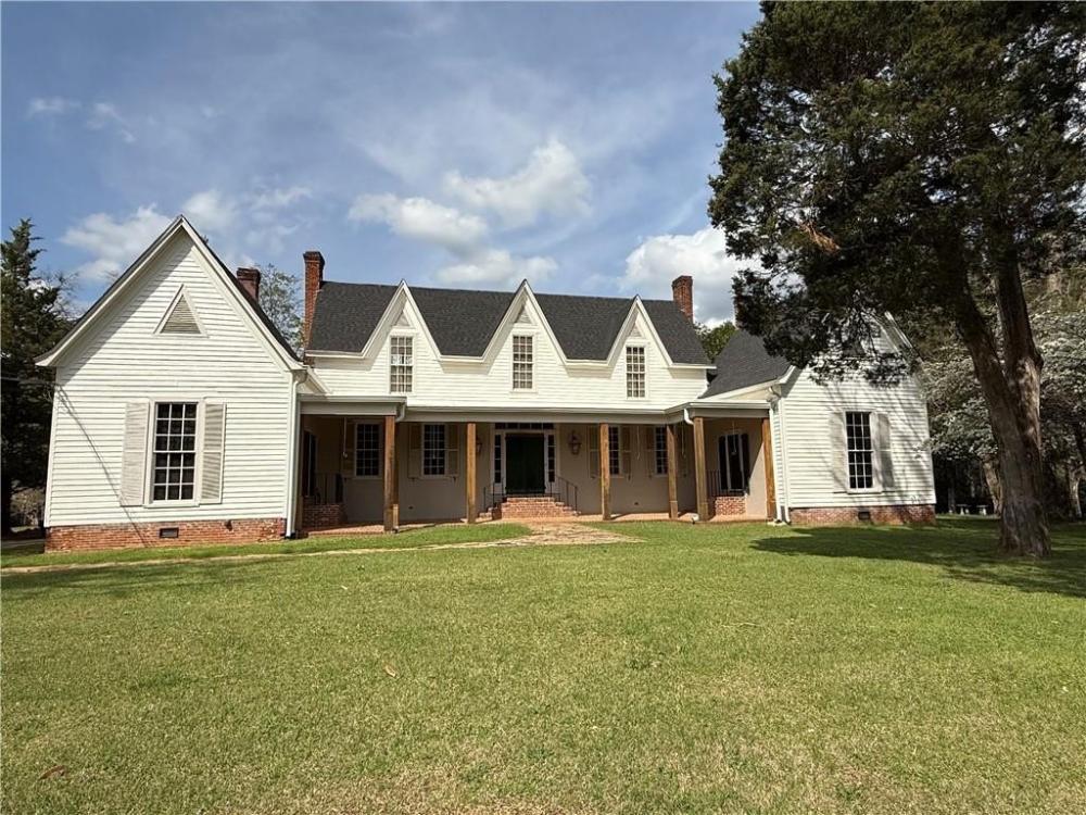 Currently Displayed Property Photo