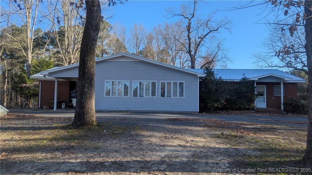 Currently Displayed Property Photo