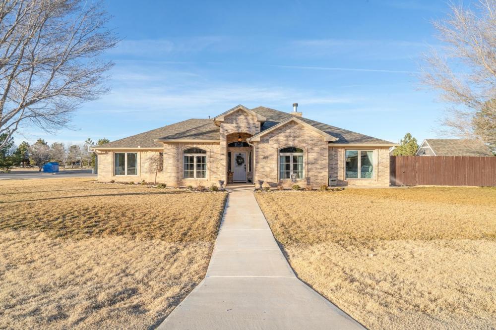 Currently Displayed Property Photo