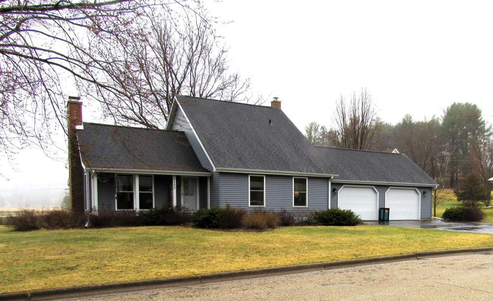 Currently Displayed Property Photo