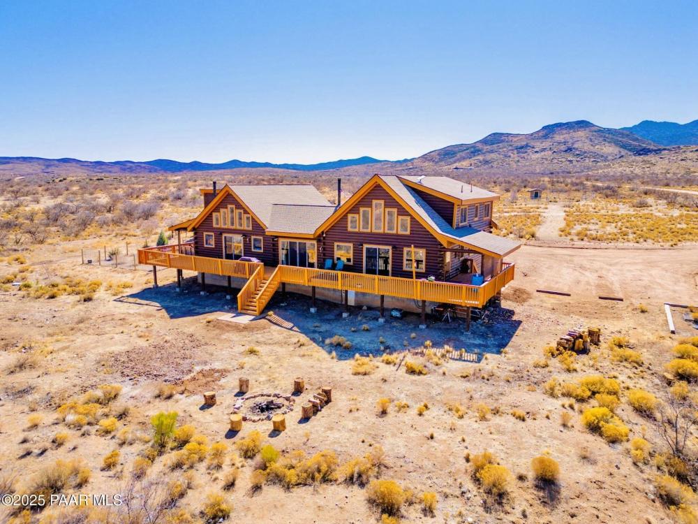 Currently Displayed Property Photo